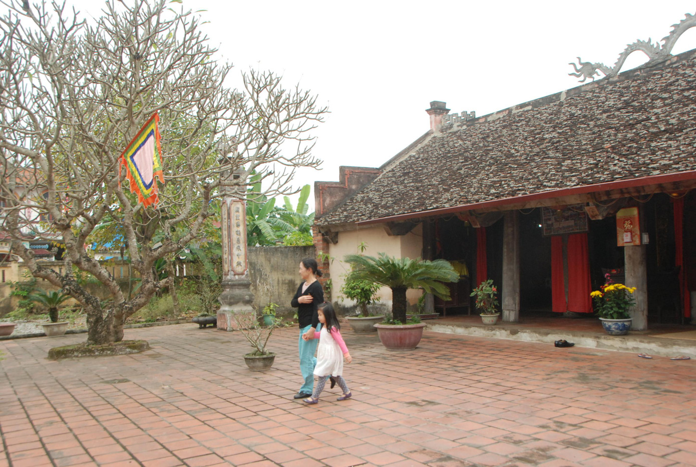 Phủ Trịnh, điểm nhấn tâm linh làng Bồng Thượng Phủ Trịnh, điểm nhấn tâm linh làng Bồng Thượng