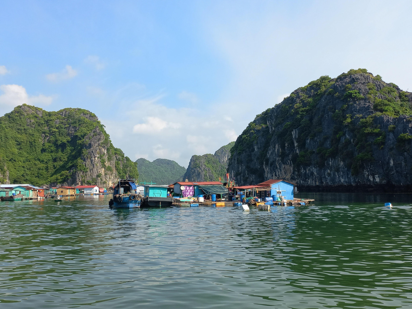 Các Bà - Cát Bà thời nay Các Bà - Cát Bà thời nay