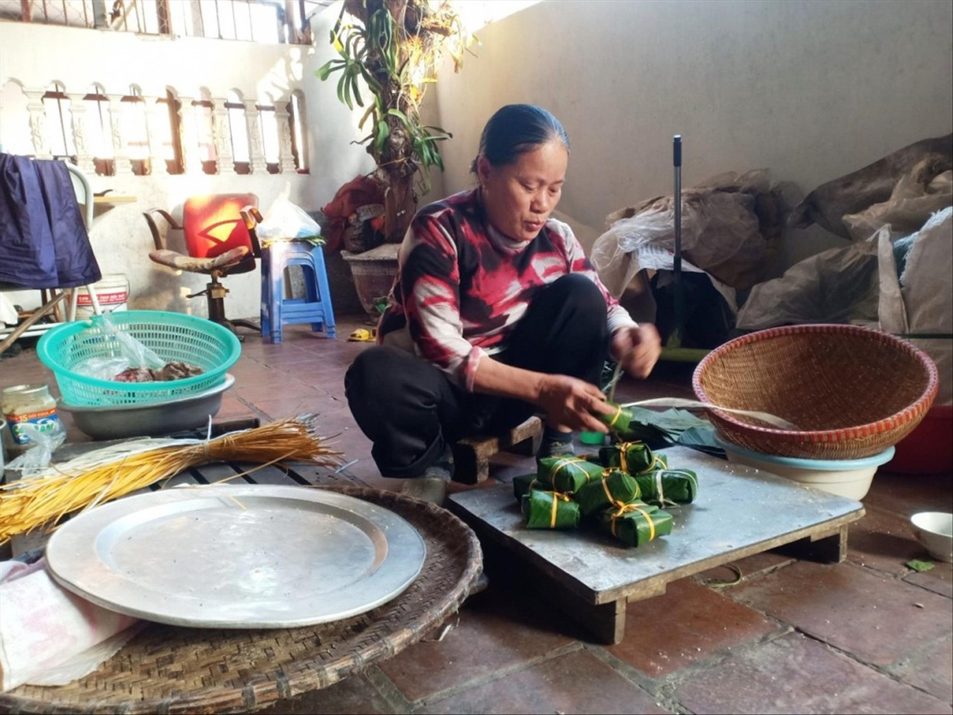 Cô Ngần ví nghề làm bánh như nuôi “con mọn” Cô Ngần ví nghề làm bánh như nuôi “con mọn”