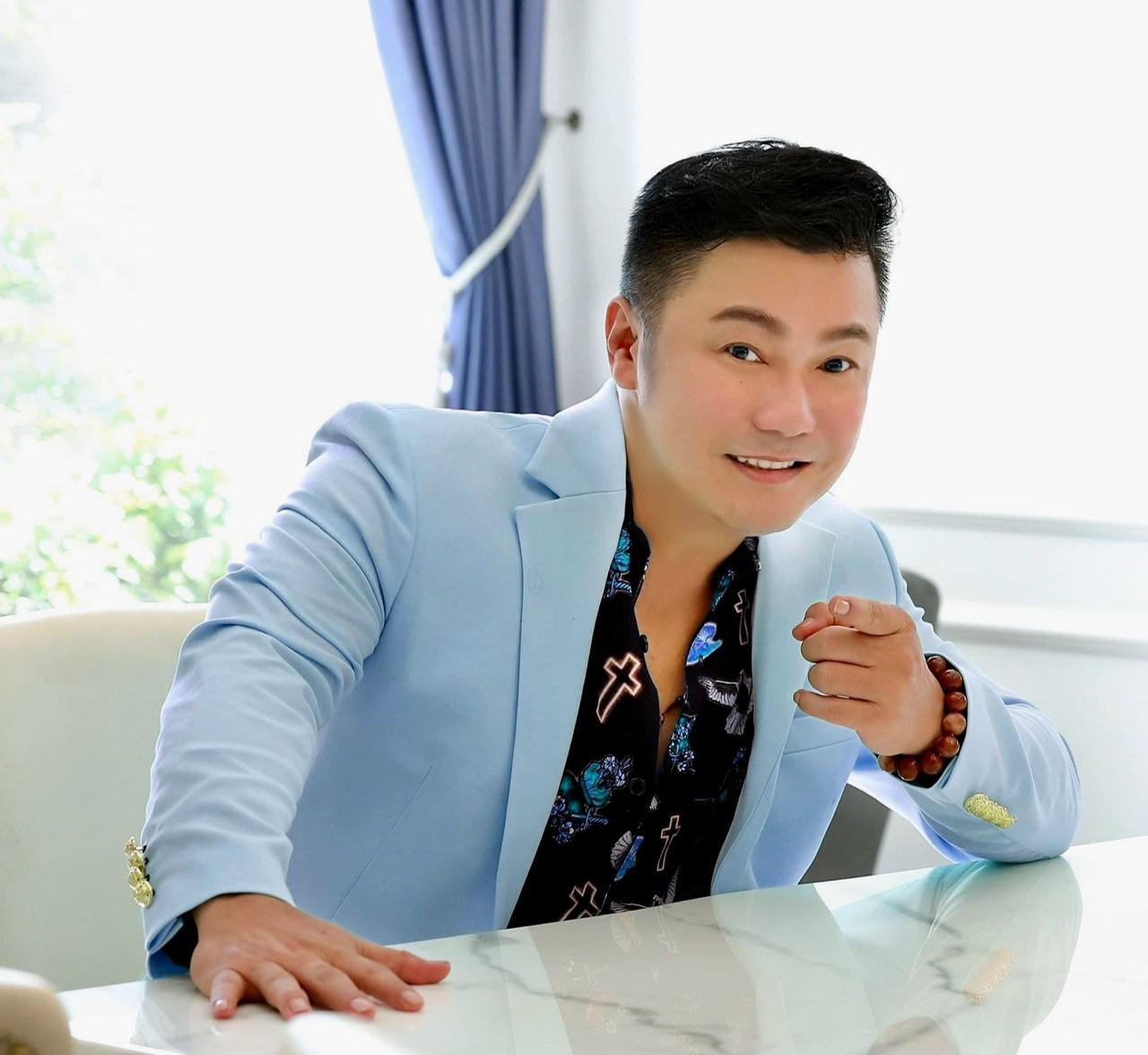 Nghệ sỹ Lý Hùng Nghệ sỹ Lý Hùng