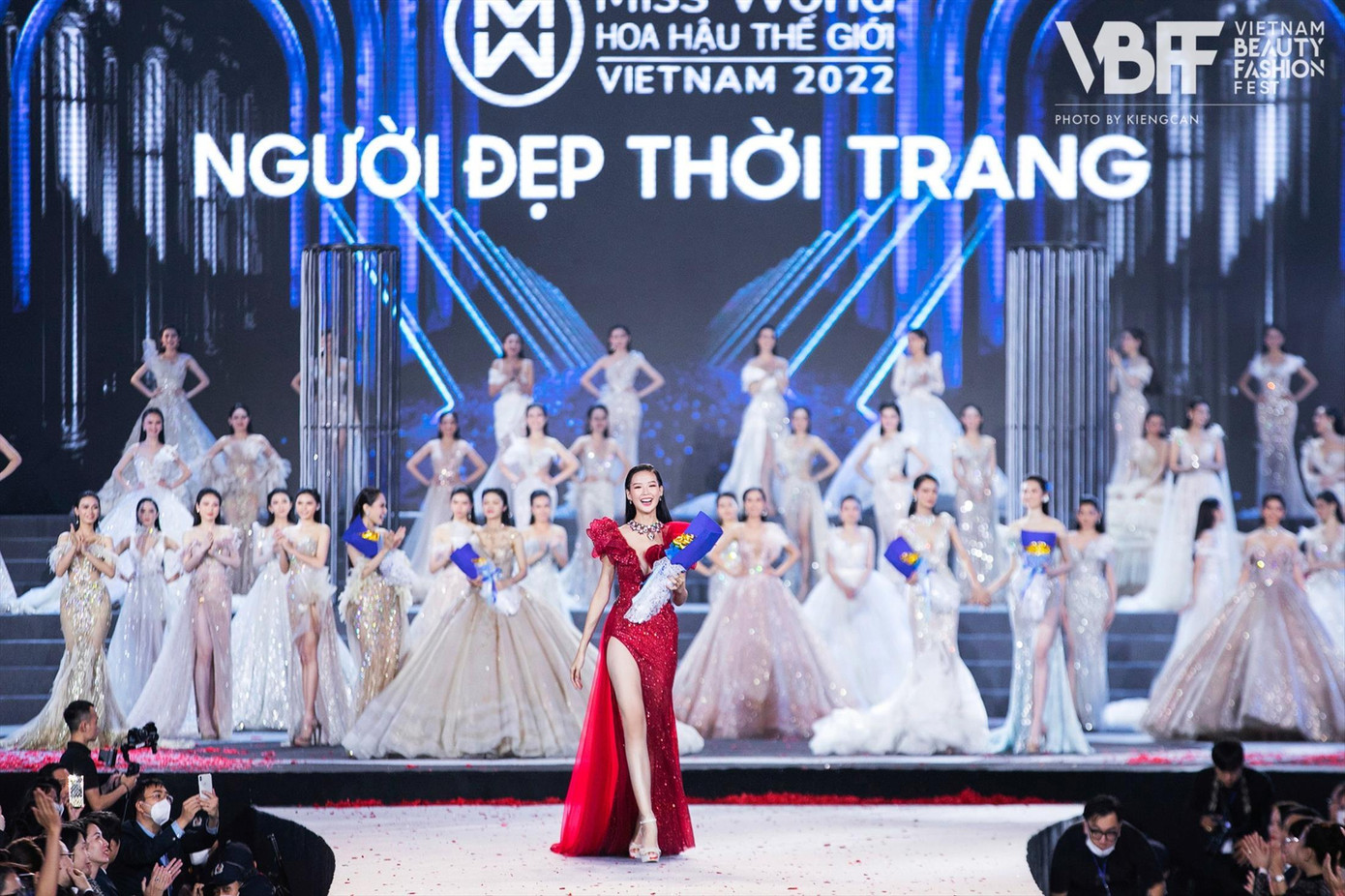 Chung khảo toàn quốc Miss World Vietnam tôn vinh vùng đất trà Thái Nguyên Chung khảo toàn quốc Miss World Vietnam tôn vinh vùng đất trà Thái Nguyên