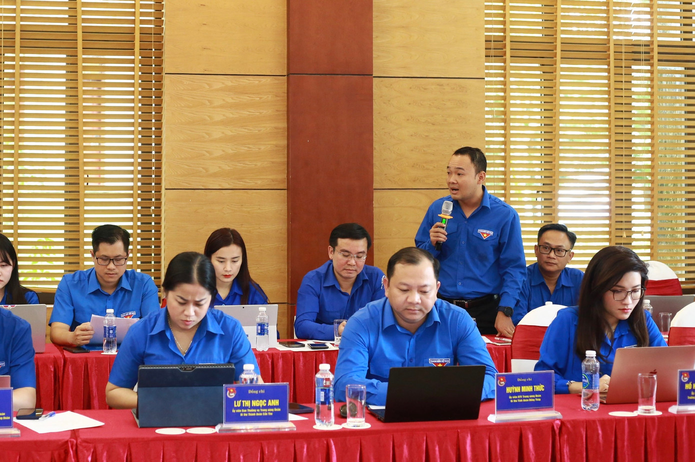 Anh Nguyễn Duy Dũng - Phó Bí thư Tỉnh Đoàn Sơn La phát biểu tại Hội nghị. Ảnh: Bảo Anh Anh Nguyễn Duy Dũng - Phó Bí thư Tỉnh Đoàn Sơn La phát biểu tại Hội nghị. Ảnh: Bảo Anh