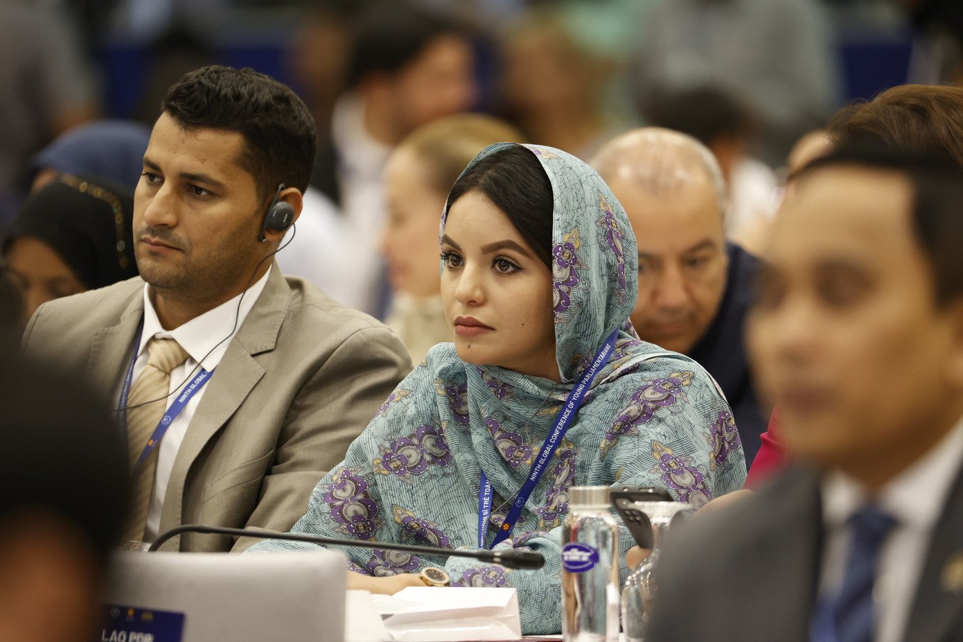 Các đại biểu tham gia phiên bế mạc