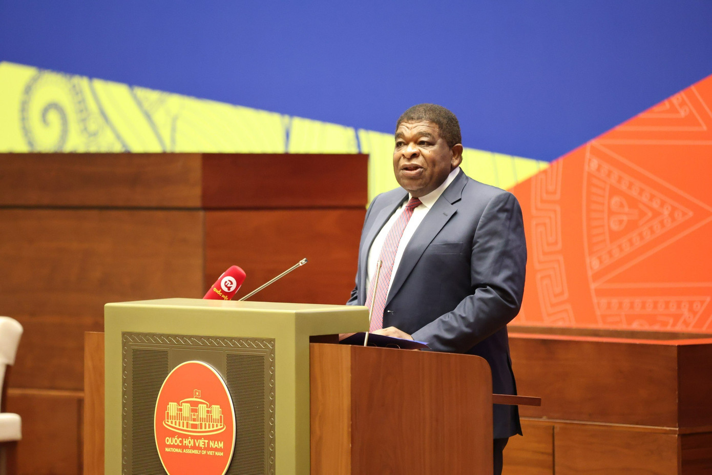 Ông Martin Chungong - Tổng Thư ký Liên minh Nghị viện thế giới (IPU) phát biểu tại tọa đàm. Ảnh: Trọng Tài