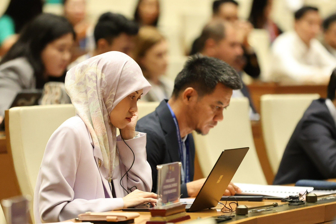 Các đại biểu tại tọa đàm. Ảnh: Trọng Tài