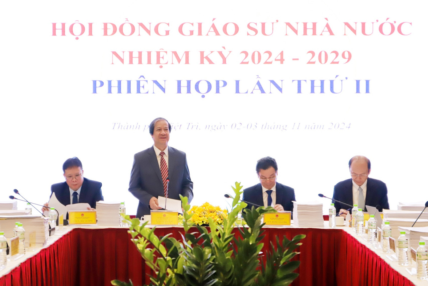 Hội đồng Giáo sư Nhà nước họp phiên toàn thể lần thứ II năm 2024.