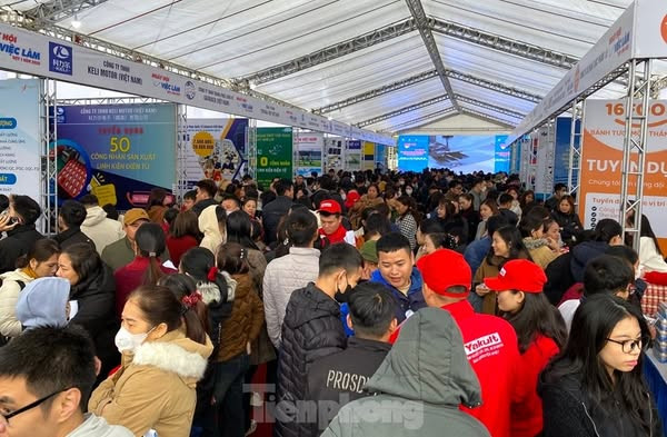 Ngày hội việc làm tại huyện Hưng Nguyên, Nghệ An