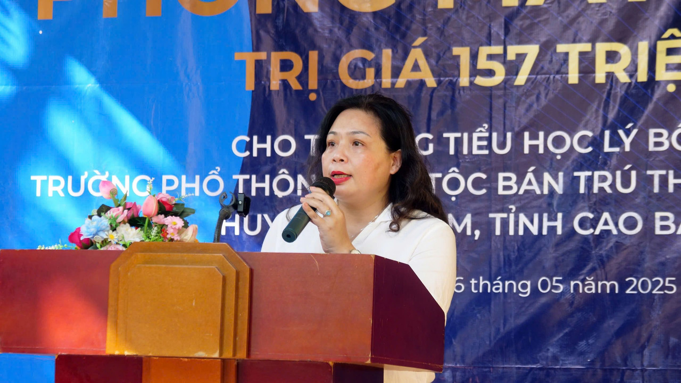 Nhà báo Trần Khánh Huyền phát biểu tại sự kiện. Ảnh: Mạnh Thắng