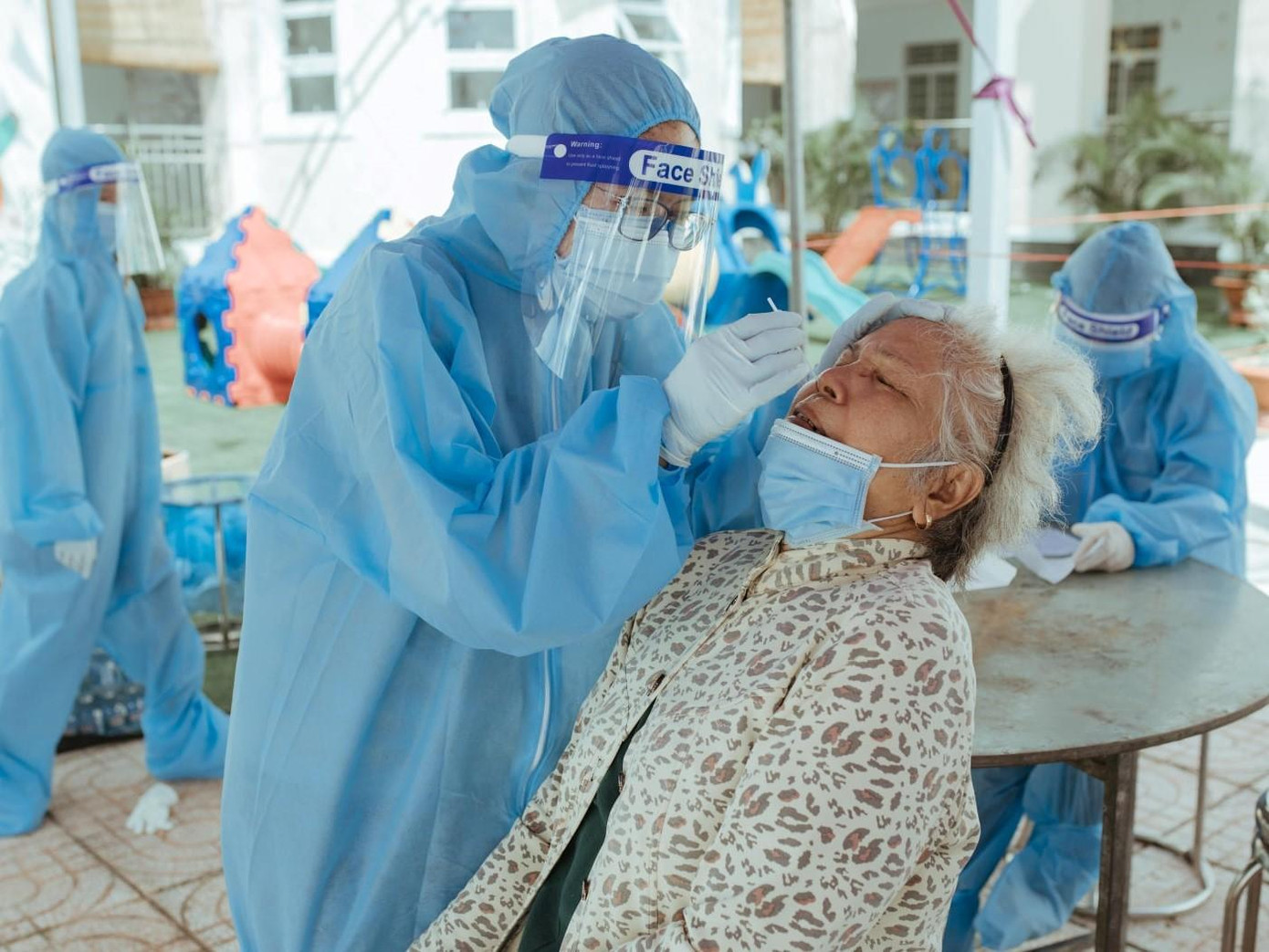 Bình Dương thực hiện chiến dịch xét nghiệm toàn dân để tìm F0