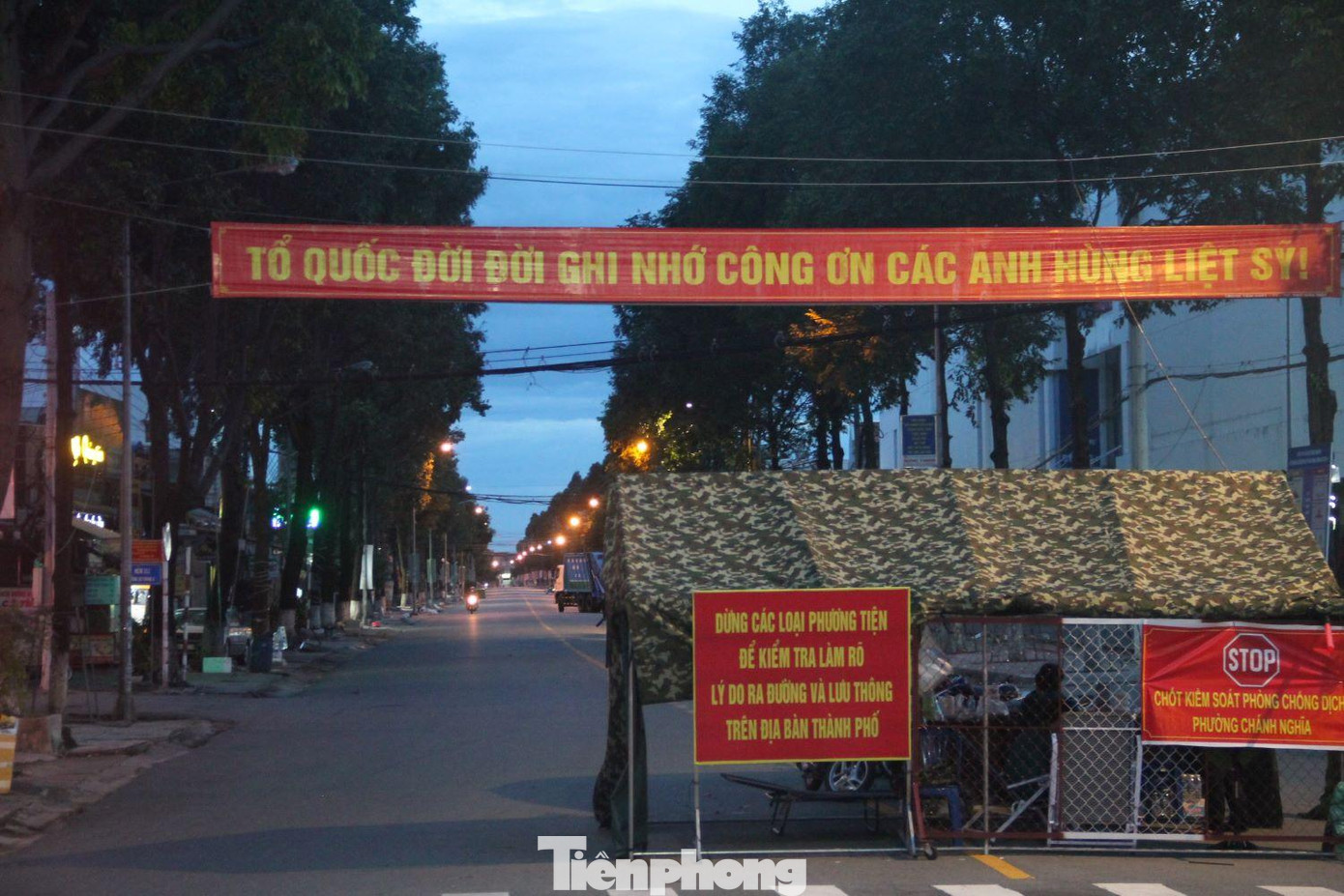 Chốt an ninh đường 30/4