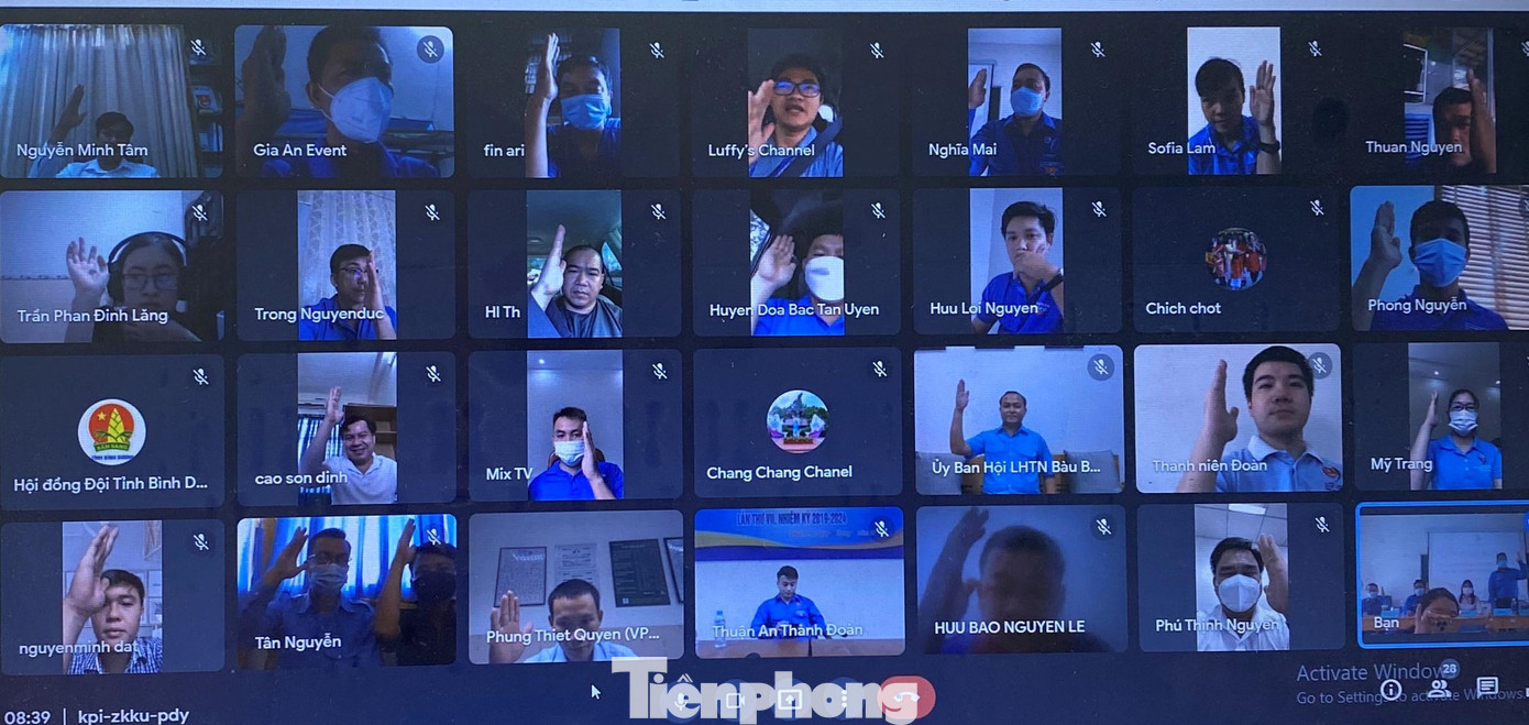 Các anh, chị tham gia họp trực tuyến thống nhất bầu anh Trần Bảo Lâm giữ chức Chủ tịch Hội LHTN Việt Nam tỉnh Bình Dương Các anh, chị tham gia họp trực tuyến thống nhất bầu anh Trần Bảo Lâm giữ chức Chủ tịch Hội LHTN Việt Nam tỉnh Bình Dương