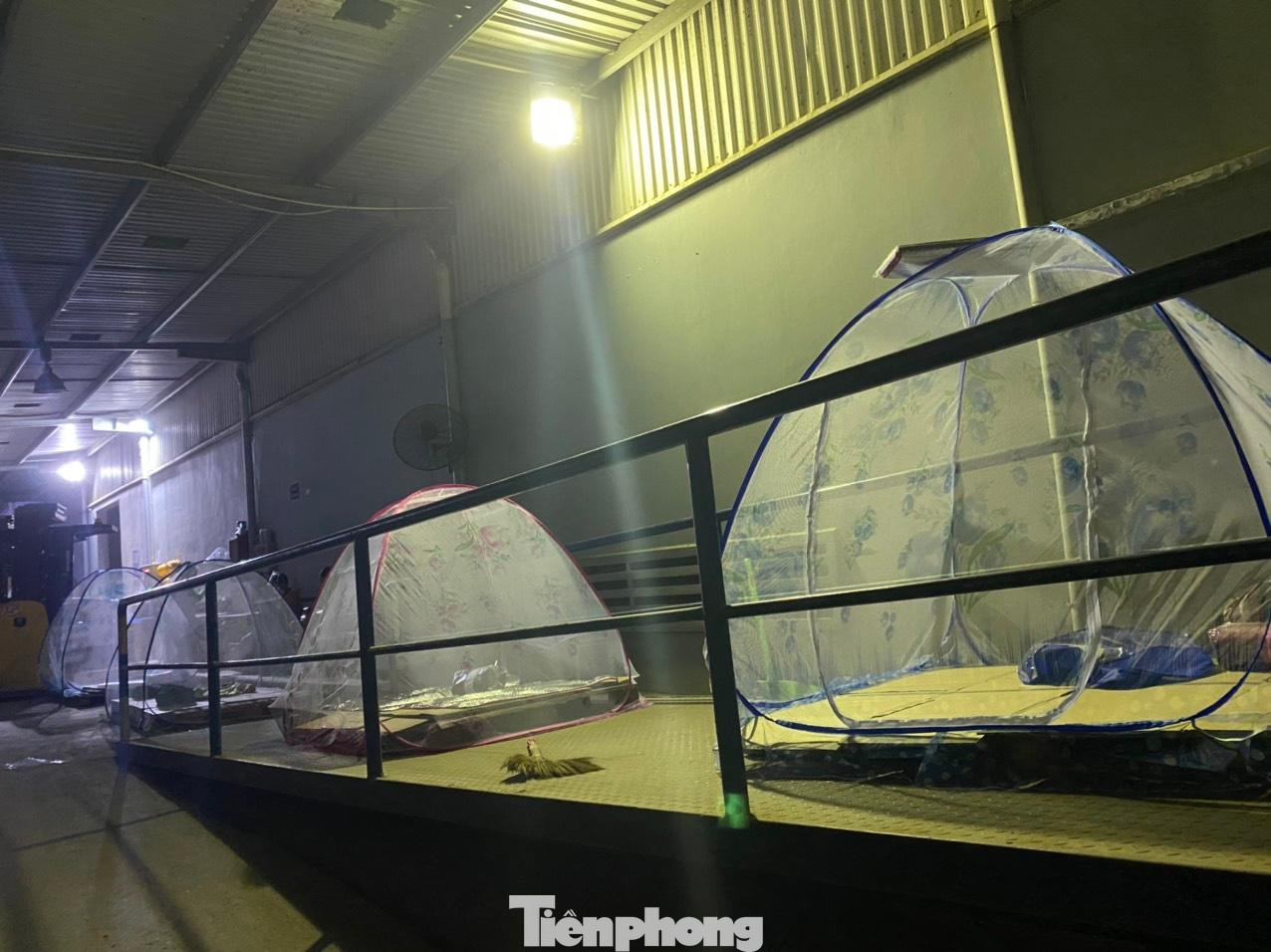 Doanh nghiệp ở Bình Dương bố trí nơi ở tạm thời cho công nhân Doanh nghiệp ở Bình Dương bố trí nơi ở tạm thời cho công nhân