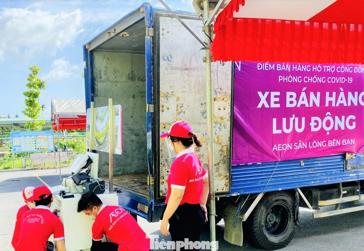 Bình Dương bố trí các chuyến xe bán hàng lưu động phục vụ người dân Bình Dương bố trí các chuyến xe bán hàng lưu động phục vụ người dân