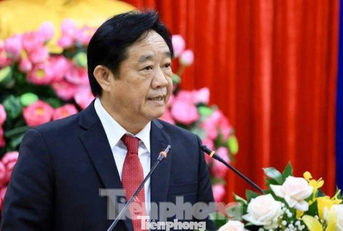Ông Nguyễn Hoàng Thao không tái cử chức danh Chủ tịch UBND tỉnh Bình Dương Ông Nguyễn Hoàng Thao không tái cử chức danh Chủ tịch UBND tỉnh Bình Dương