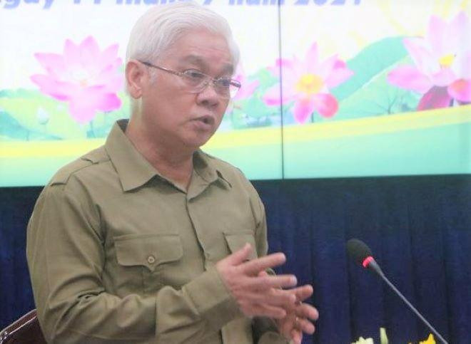 Bí thư Tỉnh ủy Bình Dương Nguyễn Văn Lợi nói sẽ xử lý cán bộ địa phương nếu lơ là công tác phòng, chống dịch trên địa bàn Bí thư Tỉnh ủy Bình Dương Nguyễn Văn Lợi nói sẽ xử lý cán bộ địa phương nếu lơ là công tác phòng, chống dịch trên địa bàn