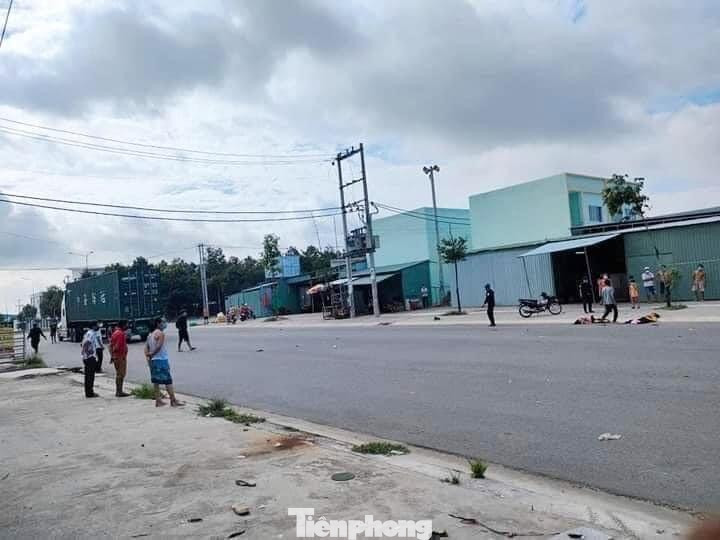 Hiện trường vụ tai nạn khiến 2 người thương vong