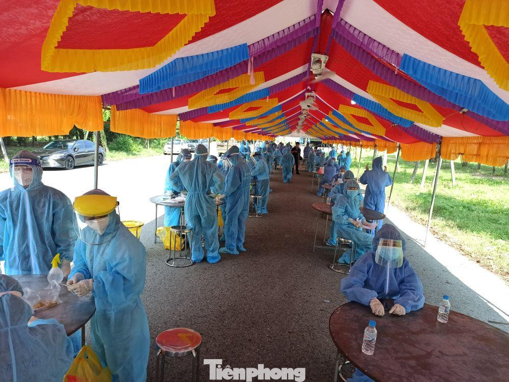 Có 150 tình nguyện viên được Thành đoàn Thủ Dầu Một cử đến hỗ trợ lực lượng Có 150 tình nguyện viên được Thành đoàn Thủ Dầu Một cử đến hỗ trợ lực lượng