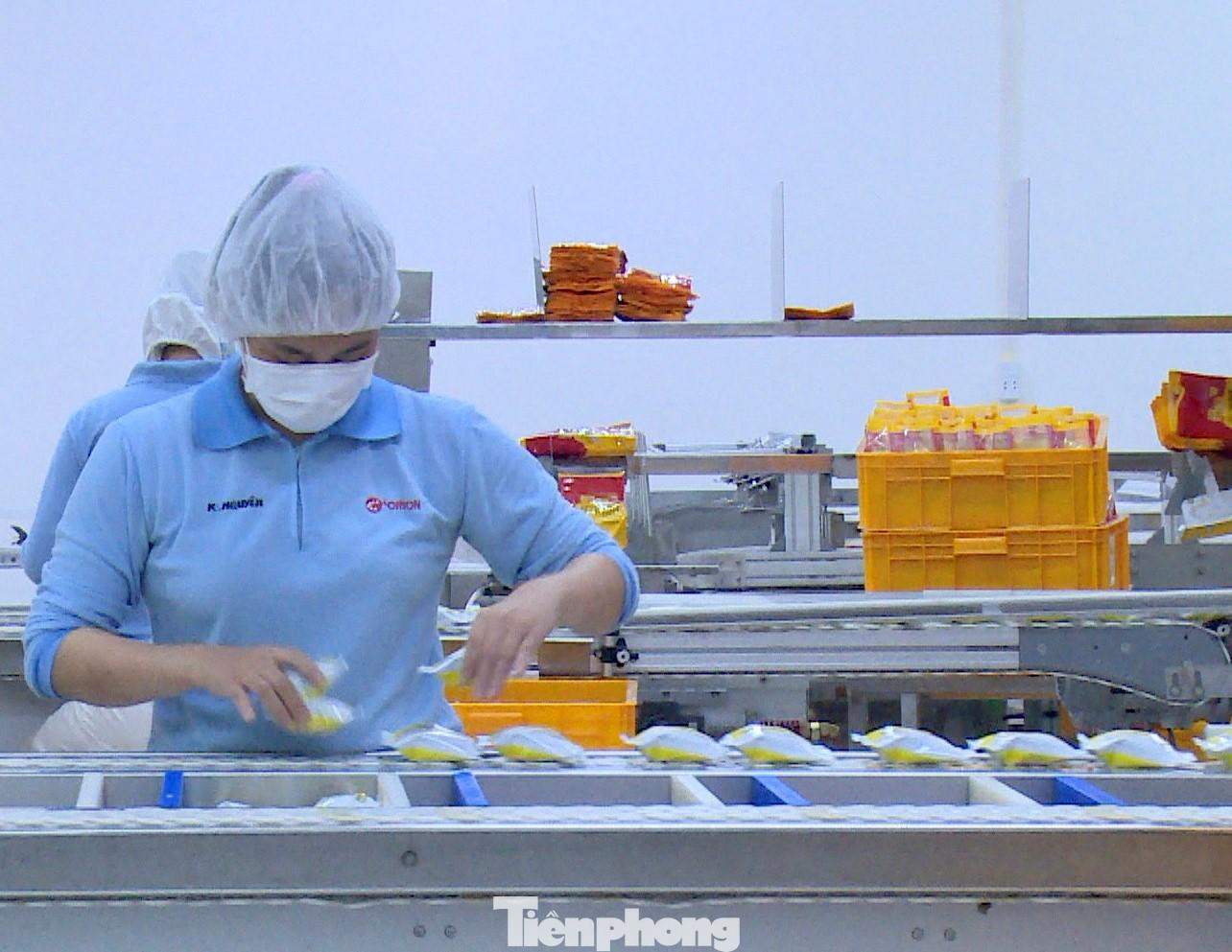 Suốt quá trình làm việc, doanh nghiệp đề nghị người lao động chỉ trao đổi công việc khi cần thiết Suốt quá trình làm việc, doanh nghiệp đề nghị người lao động chỉ trao đổi công việc khi cần thiết