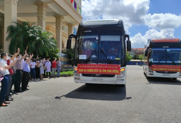 Tính đến ngày 27/7, Bình Dương có 25 đoàn đến chi viện Tính đến ngày 27/7, Bình Dương có 25 đoàn đến chi viện