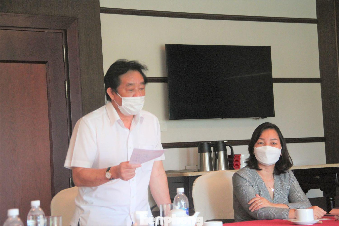 Ông Nguyễn Hoàng Thao - Phó Bí thư Thường trực Tỉnh ủy Bình Dương khẳng định địa phương đảm bảo đủ trang thiết bị y tế và thực phẩm phục vụ người dân