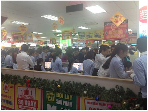 Chương trình giảm giá lên đến 50% cho 9.000 mặt hàng sẽ được kéo dài đến hết 20/12.