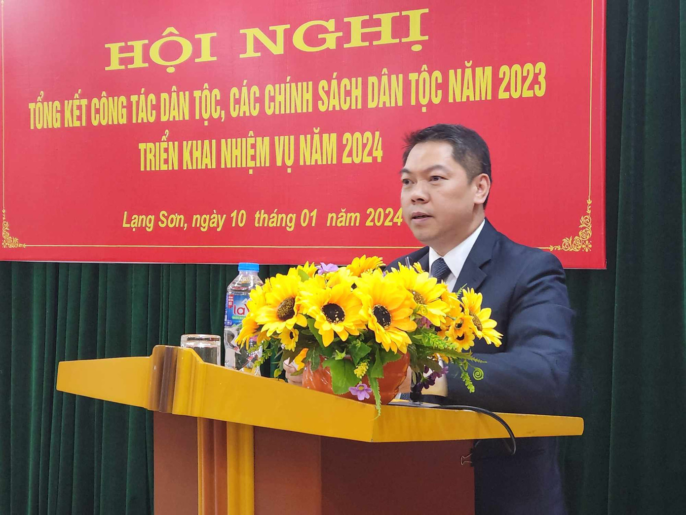 Phó Chủ tịch UBND tỉnh Lạng Sơn Đoàn Thanh Sơn mong muốn công tác dân tộc trên địa bàn phát triểm hơn nữa. Ảnh: Duy Chiến Phó Chủ tịch UBND tỉnh Lạng Sơn Đoàn Thanh Sơn mong muốn công tác dân tộc trên địa bàn phát triểm hơn nữa. Ảnh: Duy Chiến