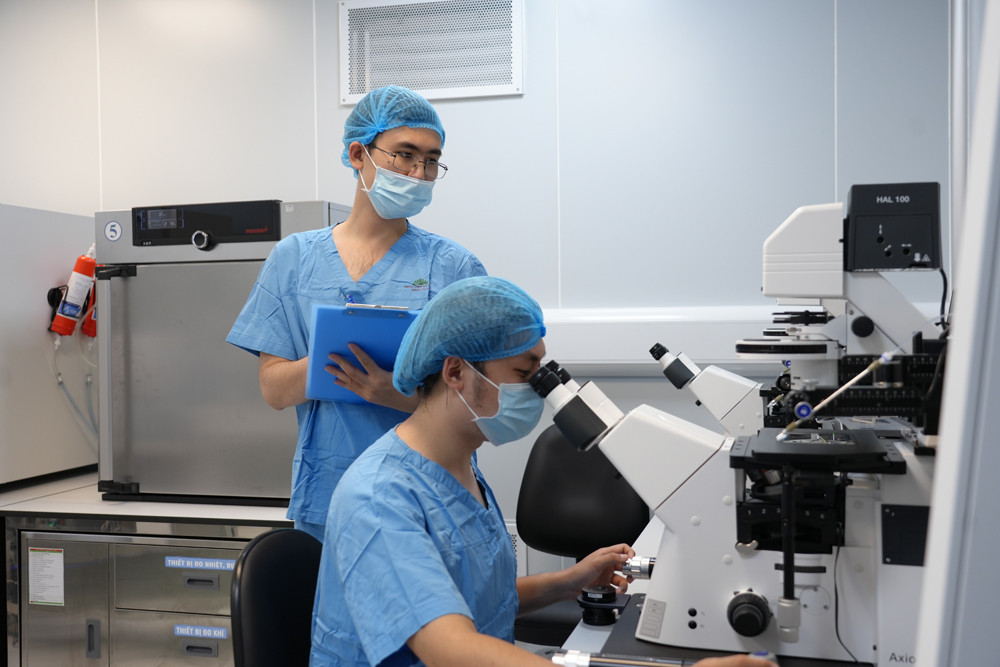 Phòng lab hiện đại giúp tăng tỷ lệ thành công cho các ca IVF tại IVF Hồng Ngọc