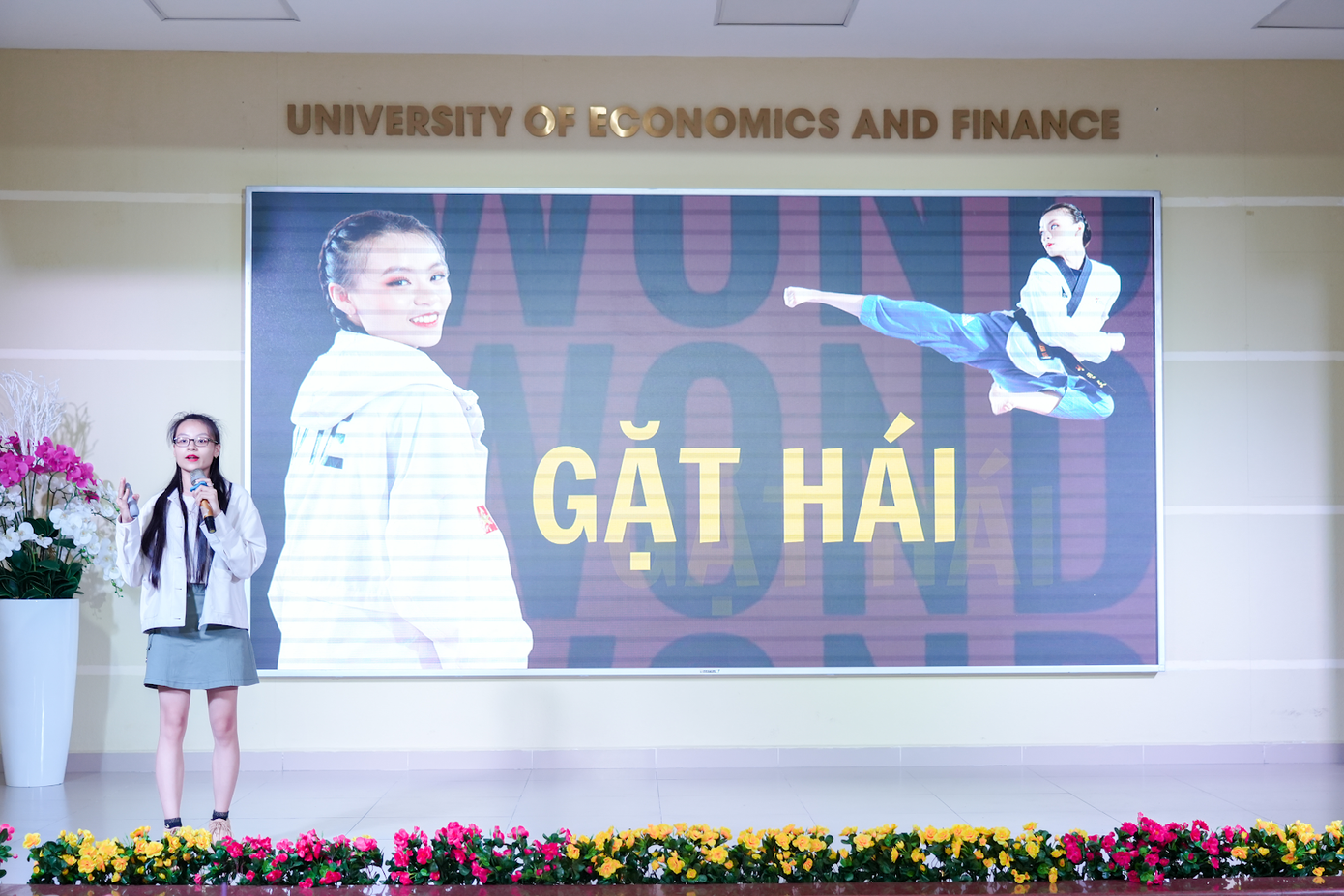 Các thí sinh tự tin thể hiện “nhân hiệu” của mình Các thí sinh tự tin thể hiện “nhân hiệu” của mình