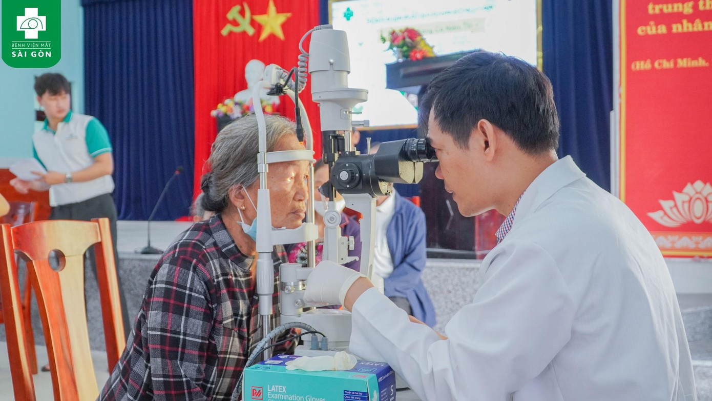 Trong năm 2023 vừa qua, Bệnh viện Mắt Sài Gòn Sông Hàn và Bệnh viện Đa Khoa Sài Gòn Tam Kỳ đã tổ chức nhiều chương trình khám mắt ý nghĩa cho người dân Quảng Nam. Trong năm 2023 vừa qua, Bệnh viện Mắt Sài Gòn Sông Hàn và Bệnh viện Đa Khoa Sài Gòn Tam Kỳ đã tổ chức nhiều chương trình khám mắt ý nghĩa cho người dân Quảng Nam.