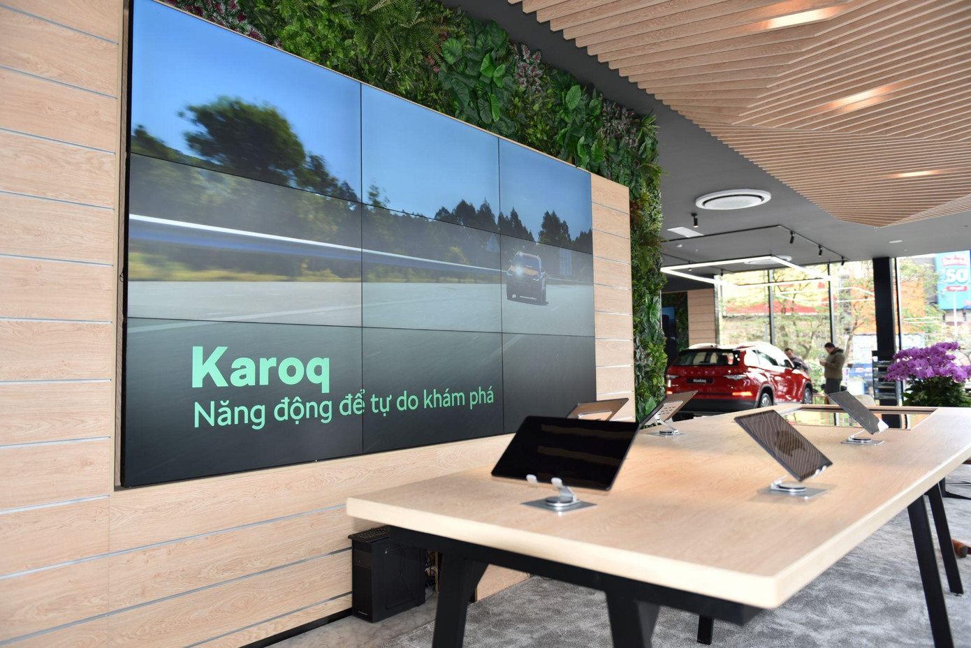 Khu vực Digital Tool với bàn cảm ứng Touch Screen và Tablet