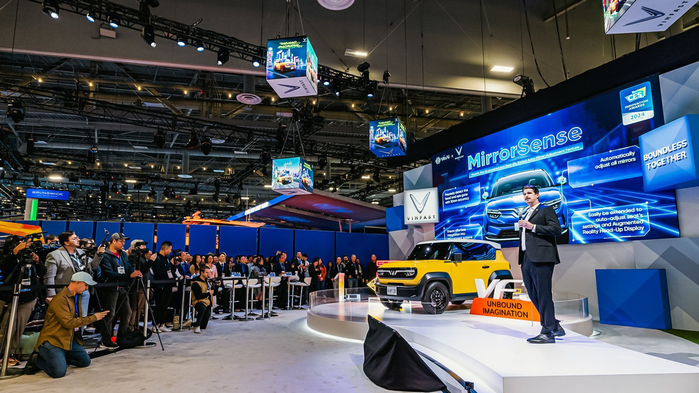 VF 3 là tâm điểm tại thu hút khách tham quan tại CES 2024.