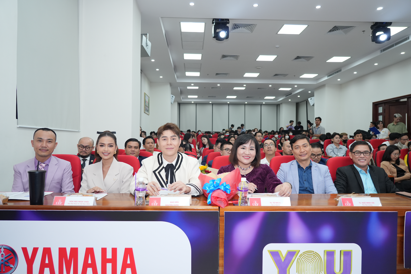 Ban giám khảo “xịn sò” của đêm Chung kết Ban giám khảo “xịn sò” của đêm Chung kết