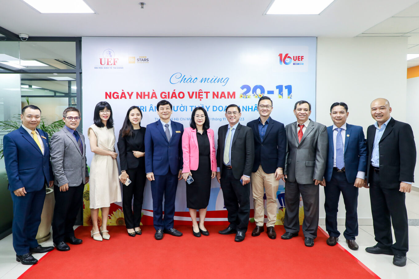 “Người thầy doanh nghiệp” là mắt xích quan trọng trong quy trình đào tạo của UEF “Người thầy doanh nghiệp” là mắt xích quan trọng trong quy trình đào tạo của UEF