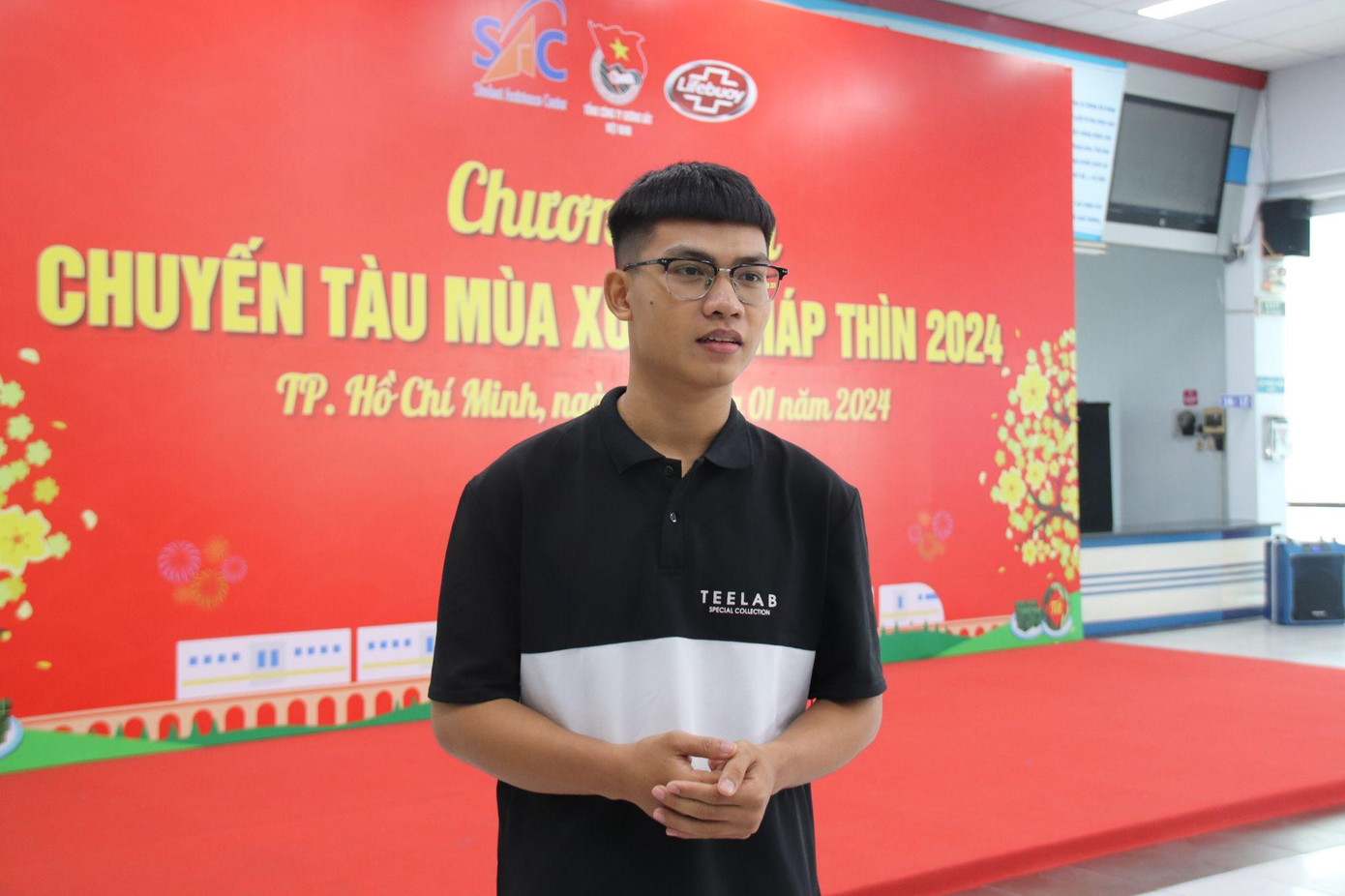 Sinh viên Võ Quốc Ái tâm trạng phấn khởi trước khi về quê đón Tết Sinh viên Võ Quốc Ái tâm trạng phấn khởi trước khi về quê đón Tết