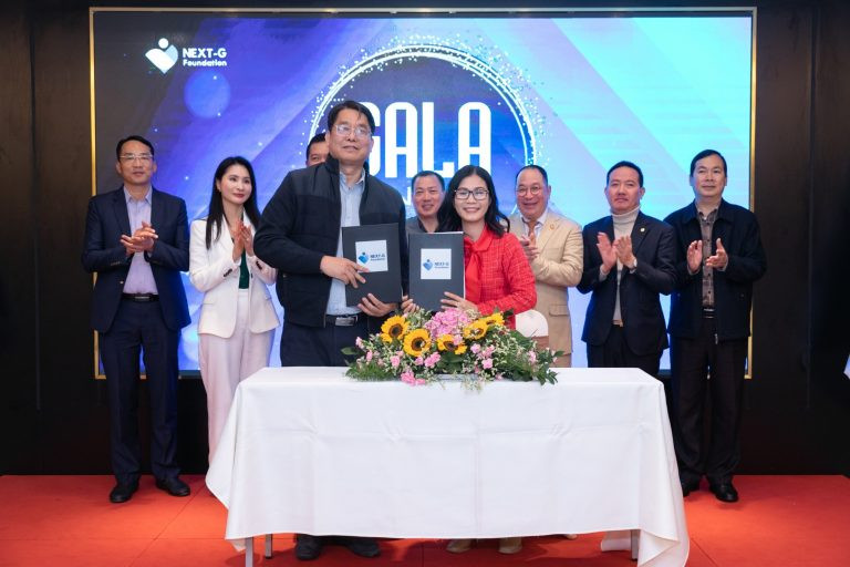 Lễ ký kết biên bản ghi nhớ với các nhà tài trợ