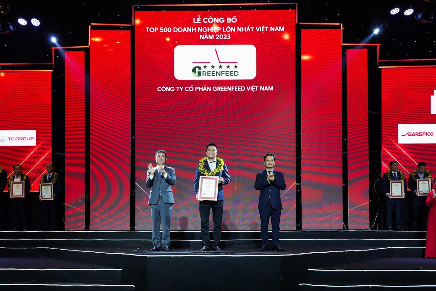 GREENFEED vinh danh ở vị trí 69 trong bảng xếp hạng 500 doanh nghiệp lớn nhất Việt Nam 2023