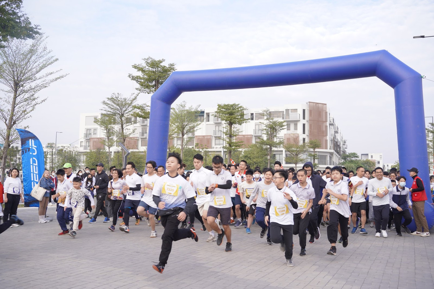 Thử thách cá nhân thông qua hoạt động chạy bền giúp nâng cao thể lực, sức bền với cung đường chạy cự ly 2,5 km hoặc 5 km. Thử thách cá nhân thông qua hoạt động chạy bền giúp nâng cao thể lực, sức bền với cung đường chạy cự ly 2,5 km hoặc 5 km.