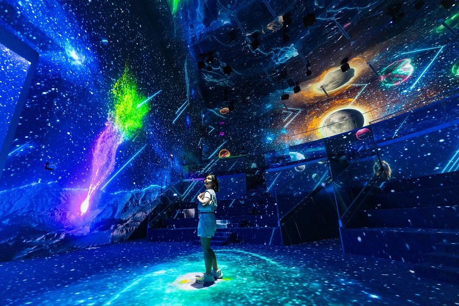 Ice Jungle tiên phong đưa về Việt Nam công nghệ trình diễn ánh sáng hiện đại bậc nhất (Ảnh: Ice Jungle) Ice Jungle tiên phong đưa về Việt Nam công nghệ trình diễn ánh sáng hiện đại bậc nhất (Ảnh: Ice Jungle)