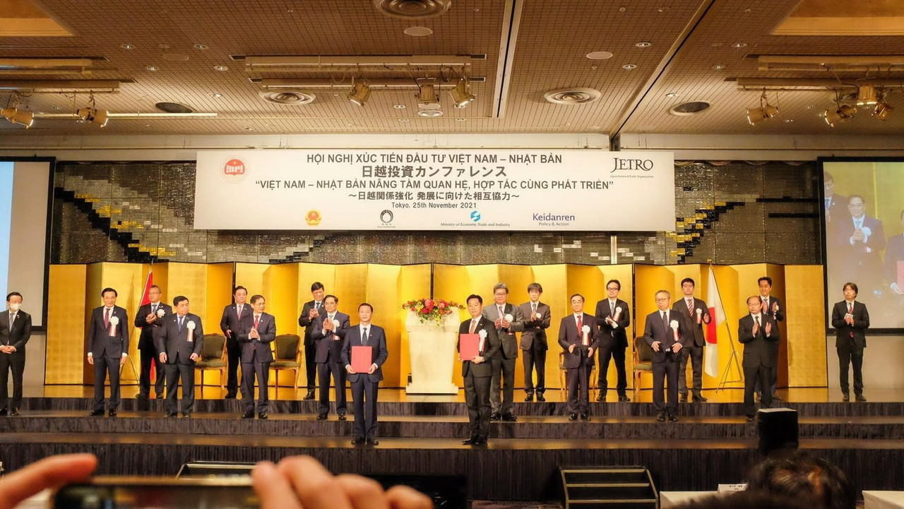 Tại Hội nghị xúc tiến đầu tư Việt Nam – Nhật Bản, UBND tỉnh Thanh Hóa và Tập đoàn Aeon Mall Nhật Bản đã ký biên bản ghi nhớ