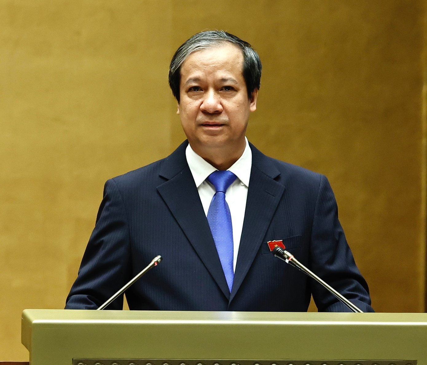 Bộ trưởng Bộ GD&ĐT Nguyễn Kim Sơn phát biểu tại phiên chất vấn phiên họp giả định Quốc hội trẻ em. Bộ trưởng Bộ GD&ĐT Nguyễn Kim Sơn phát biểu tại phiên chất vấn phiên họp giả định Quốc hội trẻ em.