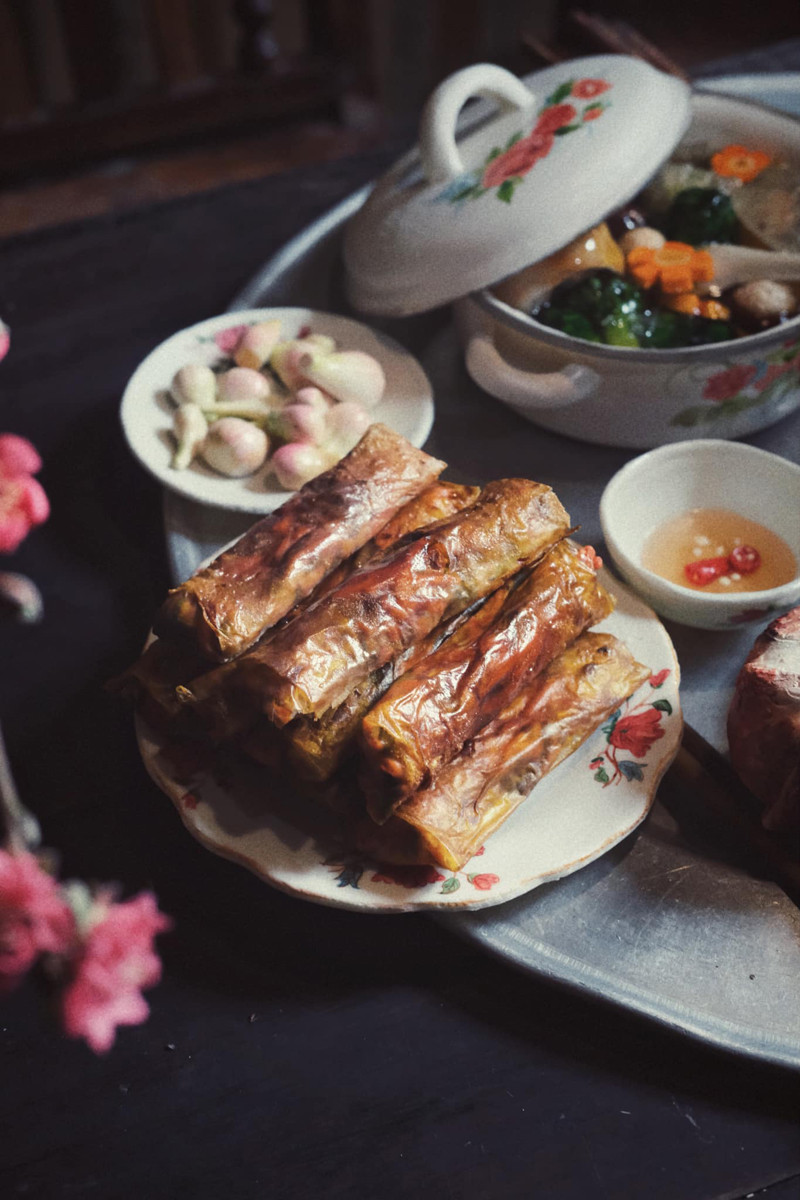 Thùy Dương hài lòng về sản phẩm của mình.