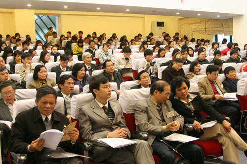 Nhiều đại biểu Đoàn trường khối Sư phạm tham dự hội thảo