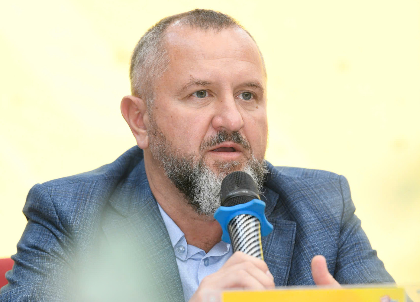 Ông Andrzej Tomasz Bialasiewicz chia sẻ tại buổi họp báo. Ông Andrzej Tomasz Bialasiewicz chia sẻ tại buổi họp báo.