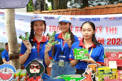 Nestlé đồng hành cùng chương trình “Tiếp sức mùa thi” tại 162 địa điểm thi trong TP.HCM