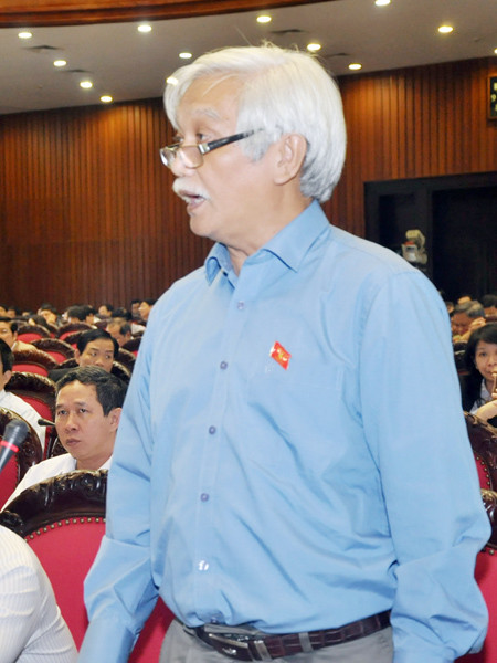 Đại biểu Dương Trung Quốc