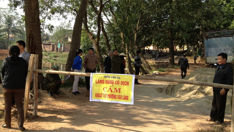 Lực lượng gác cổng này đã ra sức ngăn cản không cho phóng viên vào tác nghiệp