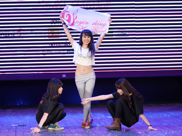 Sôi động với nhảy hiện đại