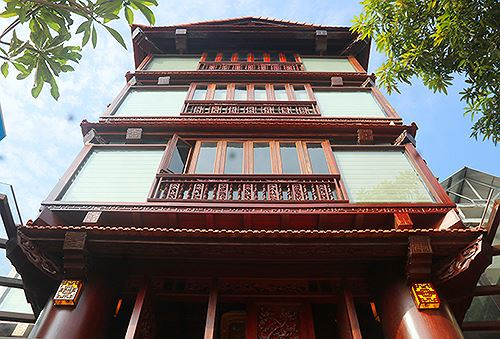 Thâu tóm 'đất vàng' HTX giá rẻ, đại gia chi 30 tỷ xây nhà gỗ 'khủng' ảnh 5