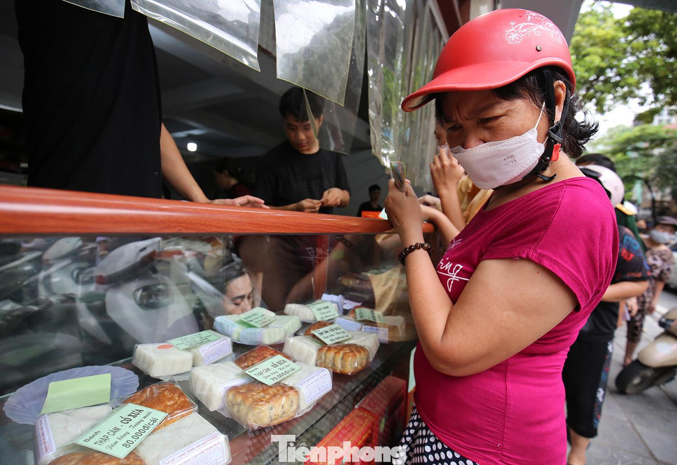Lựa chọn mua bánh nướng, bánh dẻo