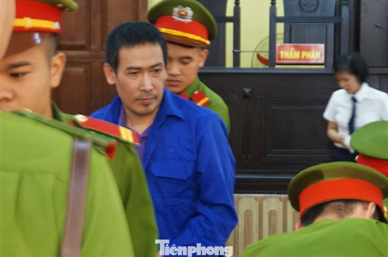 Bắt đầu xử loạt cán bộ giáo dục, công an Sơn La liên quan gian lận thi ảnh 5